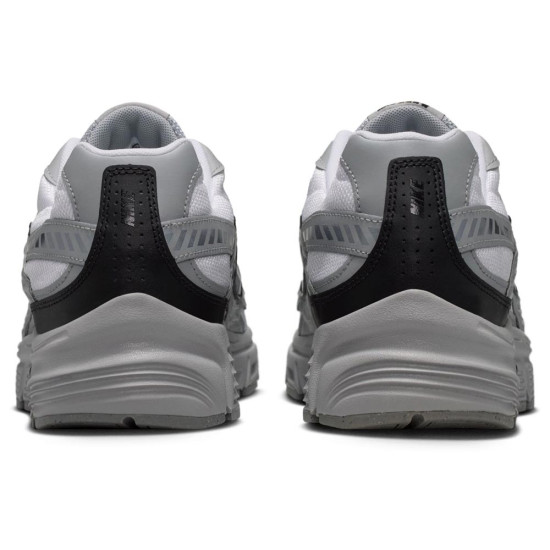 Nike Initiator